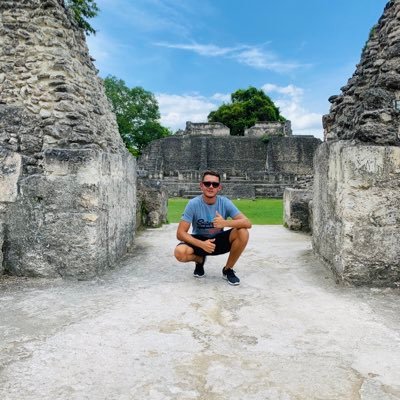 LeclercqSimon8's profile picture. chercheur de vérité 🙏