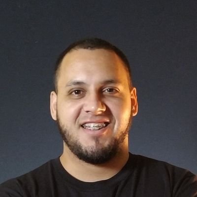 misaellvz's profile picture. 🇺🇲 English for fun 
➡️ ig: easyngles
🇨🇵 French when I'm bored
🖥️ Software developer
☕ Master drinking morning coffee
🖤💛 Alma Guarani