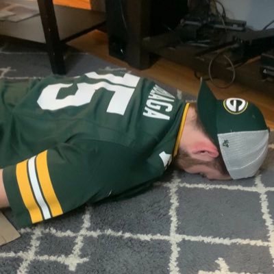 Packer fan behind enemy lines... Co-Host of the 3rd and Forever Football Podcast @3rd_forever10k (Find it on Spotify and iTunes)