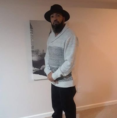 William18739736's profile picture. SIMPLY amazing human body!