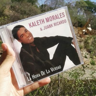Kaleth Morales cantautor vallenato👑El Rey de la Nueva Ola.
Facebook: Kaleth el rey del vallenato
👑Somos Kalethistas 9/06💛 #QuédateEnCasa