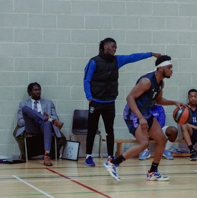Physical Education Teacher ⚽🎾🏏🏸🏓 
BSc Sport and Exercise Science ⚗️🏋🏿‍♂️
Basketball Coach 🏀📋
Basketball Player 🏀