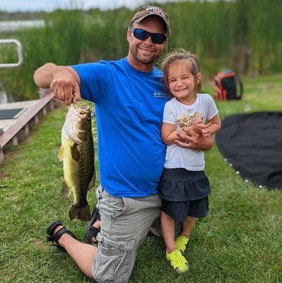 God is good, all the time! Loving father, husband, and son. Fantasy football and fantasy baseball enthusiast. Fishing = #1 hobby. STEELER HATER!