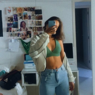 manustellett's profile picture. faço umas artes aí