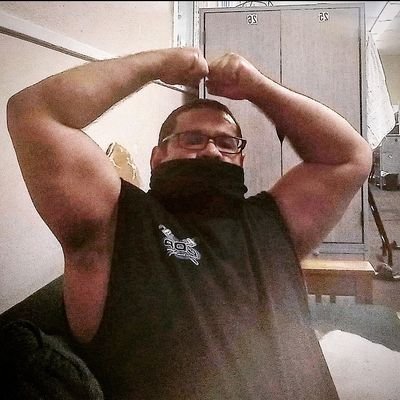 -Professional Plumber
-Professional foosball
-brazilian jiu-jitsu
-bodybuilding
-motivated
-Money Hungry