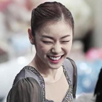 vmbreIIas's profile picture. i cry about silly people in their knife shoes i guess