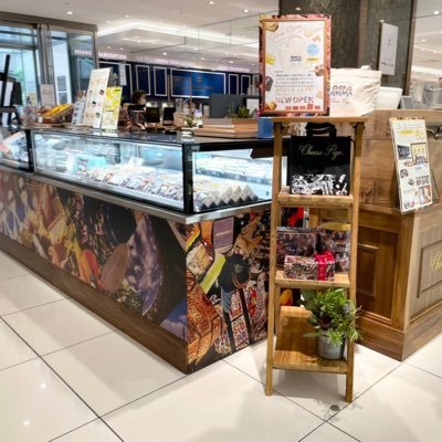 【Cheese Pige遠鉄百貨店】 新館地下1階 《営業時間》10:00〜19:00