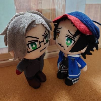 demi012012's profile picture. 色んなことを呟く成人済の主腐。ちょっとずつお話を書いてます。🎤はハマ女で基本雑食で推しカプはマッブロと少しささろ。無言フォローすみません。お笑いと💎が好き。
 年齢未記入と18歳未満の人はBしますのでご了承のほどを。R18垢(@demidemi_r18)