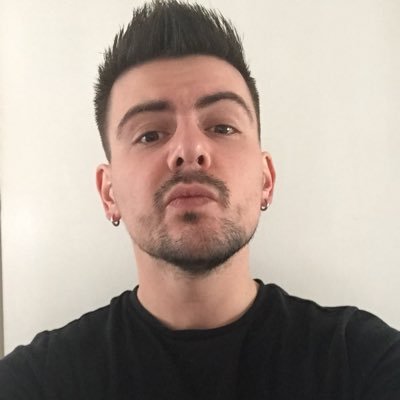 Gaymer 🌈 in his 30s, I stream games when I can, follow me over on Twitch and TikTok - James01uk91 💪🎹