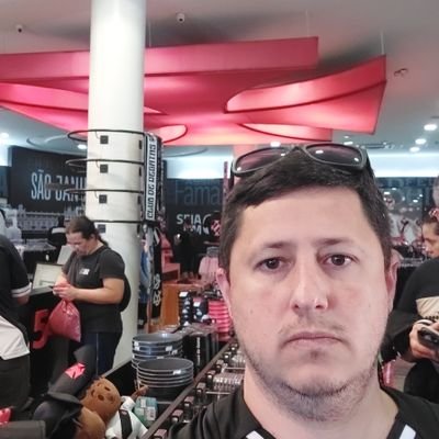 Sou Bacharel em Ciências Contábeis, carioca que ama praia e meu Vascão. Deus acima de tudo!!!!!