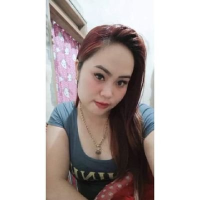 RichUtd7's profile picture. Let's go and enjoy your life