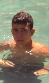 Welcome to my Twitter, geminiano, estudante de enfermagem, extrovertido, adoro esportes onde meus favoritos são Surf e Futebol, que resumo horrível.