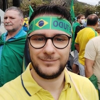 Giu_Benvenutti's profile picture. Um povo acomodado não emana poder algum.

Apenas a criminalização do Comunismo nos libertará !