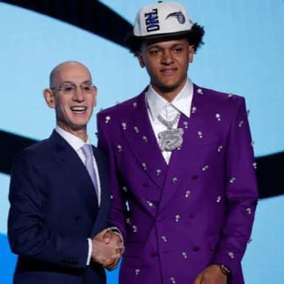 All NBA draft news and analysis on upcoming prospects, diamonds in the rough and home run prospects. 

Join the draft community!