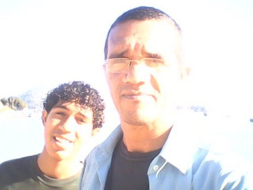 hiallenck's profile picture. 