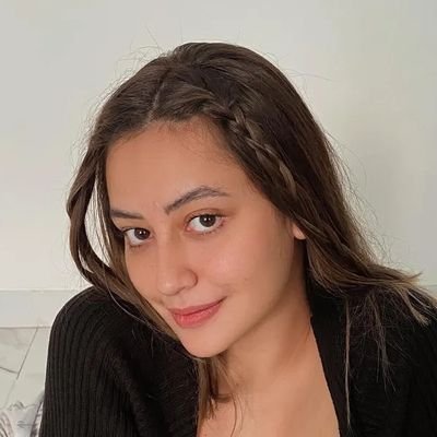 canggu88's profile picture. ( Fiksi ) Keeva Danastri ㅡ Si pencari tantangan, pecinta cokelat dan petarung kehidupan. Saat ini tengah bekerja untuk sebuah media daring.