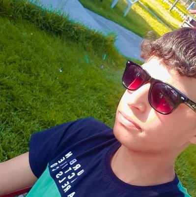 Herkes ağır olsaydı bütün taşlar ağır olurdu