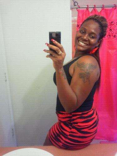 D_SittinPretty's profile picture. I am for success, push to succeed, and run after money. Im just ME, blessed as i can be!