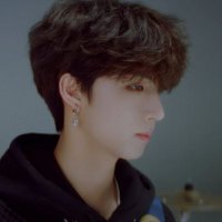 JH. (@dongwoouk) 's Twitter Profile