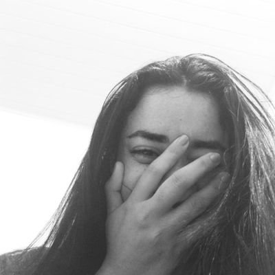 verissimo_sil's profile picture. Love and be happy...