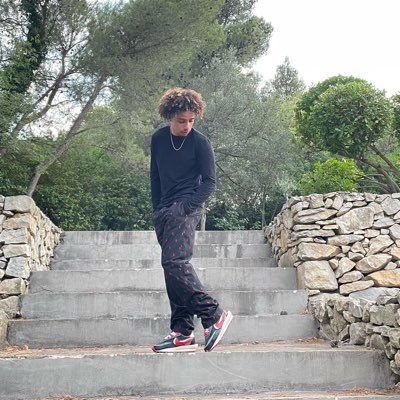 AhamadaBen1's profile picture. 