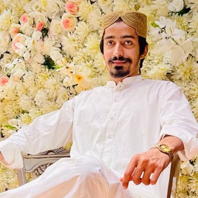ShaanAli5995's profile picture. Badshah Ki Gali Mein Aake Uska Pata Nahi Poochte Gulamo Ke Jhuke Hue Sar Khud Ba' Khud Rasta Bata Dete Hain ⚔️ SC: Shaanu.x 👻