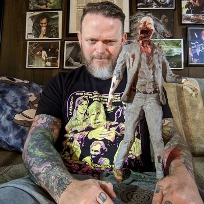 All things horror and nerdy! 
Model Kits. Toys. Reviews. Interviews