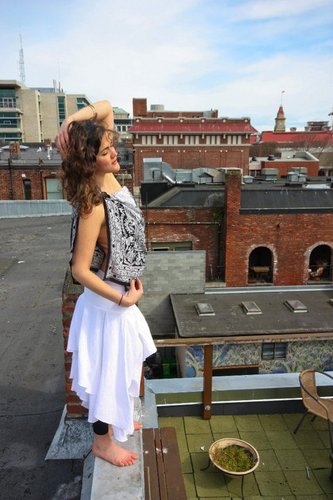 ashleyhollyyoga's profile picture. Writer.yogi.nomad.consultant.intellectual.globetrotter.NGO planner.