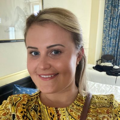 LydiaBetts12's profile picture. 