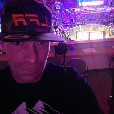 MMA connoisseur, (1-0) as a corner man, and sometimes I like to write stuff. Former contributor for @MMAIsland and @CombatSportsUK. Owner of @FiteHaus