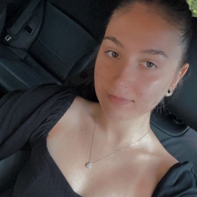 Twitch affiliate- Dog Mommy🐕‍🦺🎮