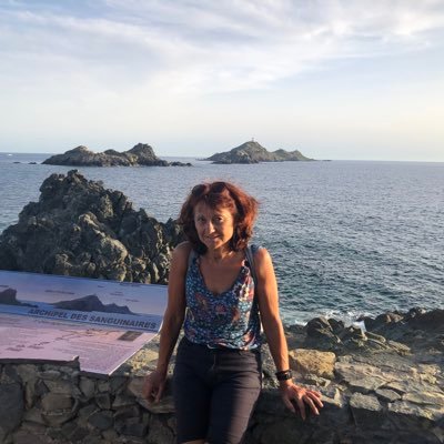 jrona66's profile picture. « Détruis-toi pour te connaître. Construis-toi pour te surprendre, l’important n’est pas d’être mais de devenir » Franz Kafka