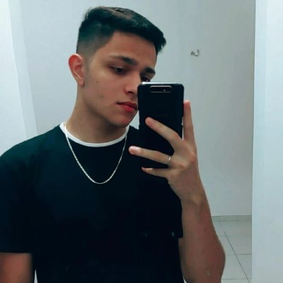 19y @PUBG Player for https://t.co/iPxCRU664f*