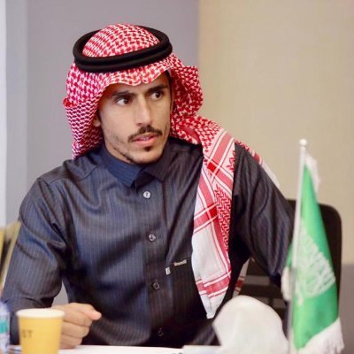 لاعب كرة قدم محترف ودولي سابق | نائب رئيس مجلس إدارة رابطة لاعبي كرة القدم السعوديين @FPA_Sa | عضو اللجنة الفنية بـ #دوري_يلو @FDL_ksa | محلل رياضي