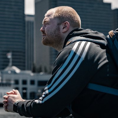 Software engineer by day, gamer by night. Interested in photography, cinematography and everything in between.
https://t.co/ryeHtB1Um4