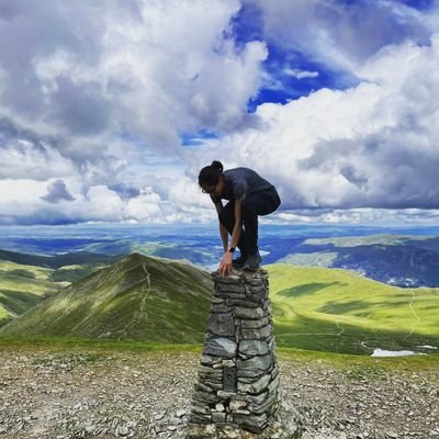 LauraRuns89's profile picture. Sports sci graduate turned GICU Nurse. Gym go-er, cyclist/runner. Powered by peanut butter, avocados & coffee. *Never give up*