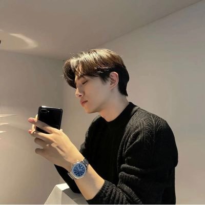 2020年からKPOP.韓ドラ沼!ヘヤヘのチッケムから、JUNHO(FROM2PM)の大沼へ💛🐧 BTS🐻俳優さんファンイニョプ🦊ボイプラからのevnneも見守り中☺️推しと同じくらい食べることも好きな食いしん坊💛
