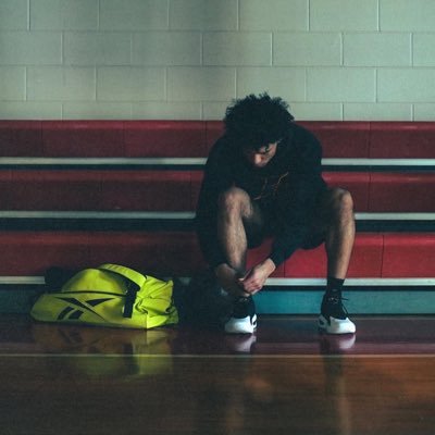 6’3 PG Instagram- abreland_10/ Dads Instagram-somethingfoulishshow Phone: 240 425 9044