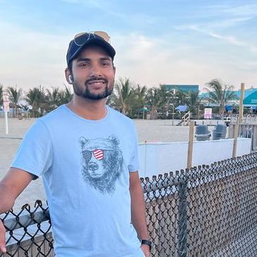 CCCmant's profile picture. Learning to fly. Literature lover, Tech enthusiast.