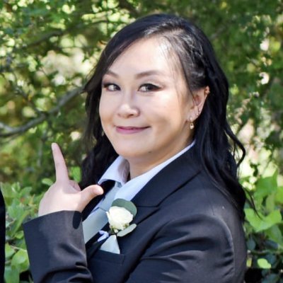 UX/Product/Accessibility in #CivicTech & #HealthTech. Button-masher, bookstore browser, bunny mom, former violin teacher. Bay Area born/raised. Fil-Am. She/her.