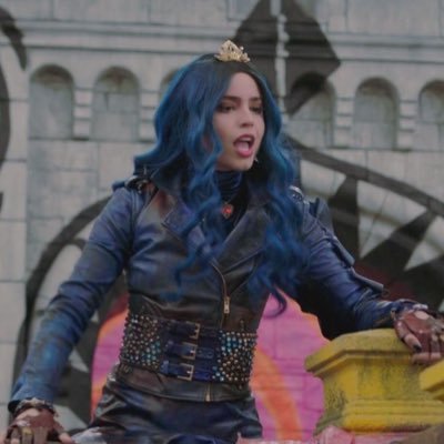 herfairestwayz's profile picture. “𝔜𝔬𝔲 𝔥𝔞𝔡 𝔪𝔢 𝔞𝔱 𝔭𝔯𝔦𝔫𝔠𝔢. 𝔐𝔶 𝔪𝔬𝔪'𝔰 𝔞 𝔮𝔲𝔢𝔢𝔫, 𝔴𝔥𝔦𝔠𝔥 𝔪𝔞𝔨𝔢𝔰 𝔪𝔢 𝔞 𝔭𝔯𝔦𝔫𝔠𝔢𝔰𝔰”