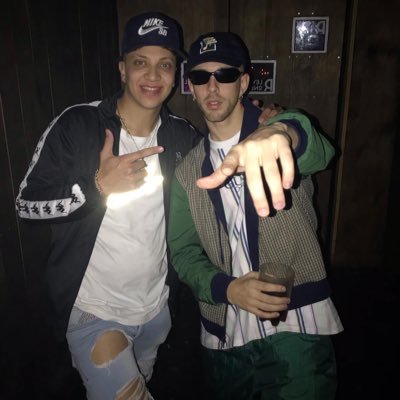 Gonzaleez_Ale's profile picture. You were not in my harvest, you will not live from my garden