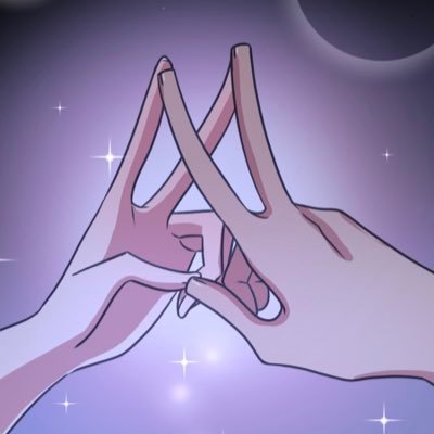 {~13,female,mari,bi,they/them,I play royal high and adopt me~} everyone please be careful iino_name1 is a scammer she scammed me for my pets