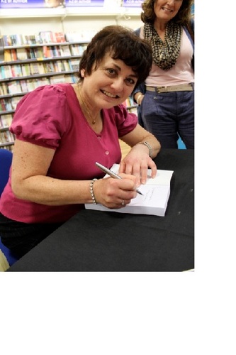 AWomanofValour's profile picture. #Author of 'A Woman of Valour', a novel about #workplacebullying. I support and advise many targets of bullying at work. You can contact me via my website.