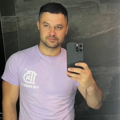 o_tulubinskyi's profile picture. 