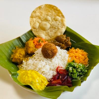 福岡県大野城市若草3丁目13-15 本場のスリランカカレー🇱🇰 現地のスパイスにこだわっています ランチ11:30〜15:00 ディナー金18:00-21:00毎週木曜日は定休日 TEL080-4311-7585