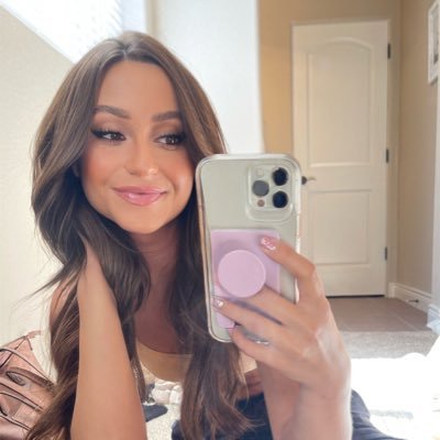 Maddymms8's profile picture. 