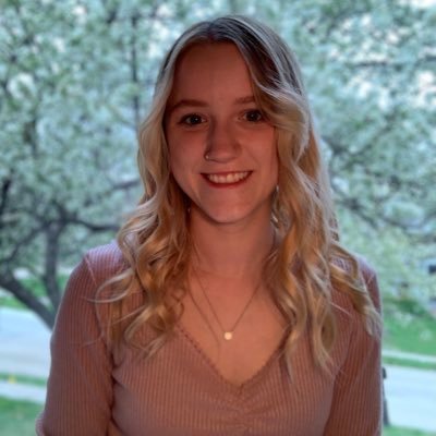 lifeoftaylorr's profile picture. uno alum, the game and the school