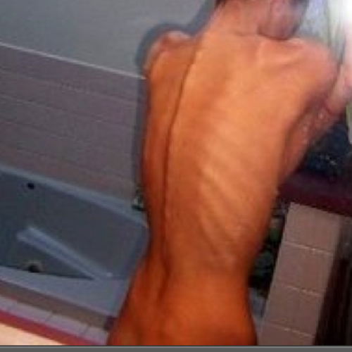 CloakOfBones's profile picture. #MiaAnaTweets ED's control my every thought, action and emotion. Height 53 SW: 147lbs CW: fluctuating btween 97-99 GW: 92 UGW: 80 #lovearmy