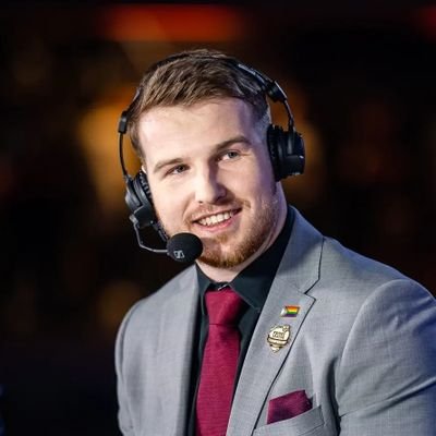 Pro RL Coach - Casting, Hosting  - prev. Guild, Vitality - RLCS S7 World Champion Coach - DM or email
gregan@coderedesports.com